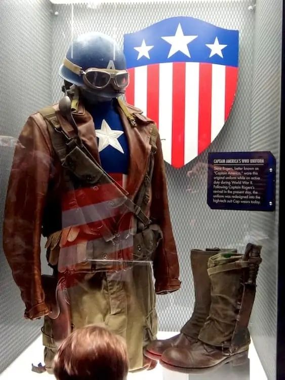 CAPTAIN AMERICA The Living Legend and Symbol of Courage 6