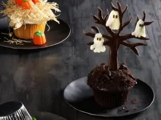 Halloween Cakes and Cupcakes