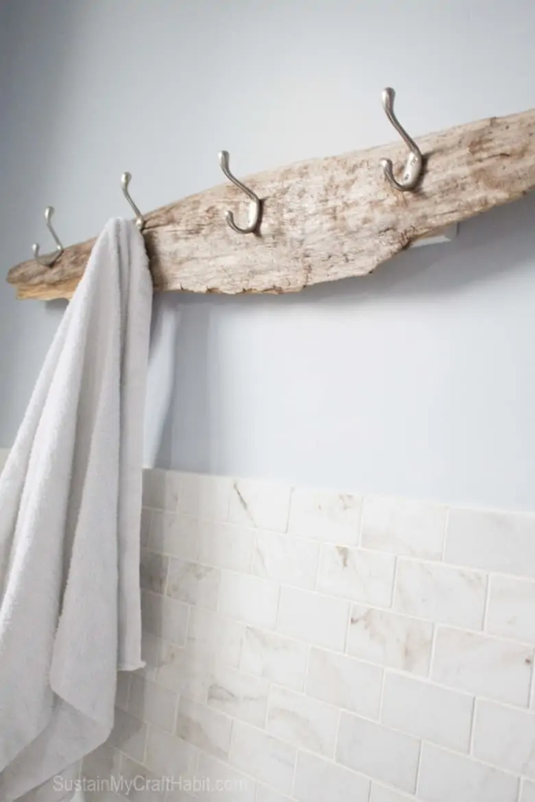 Beach Cottage Bathroom Inspiration