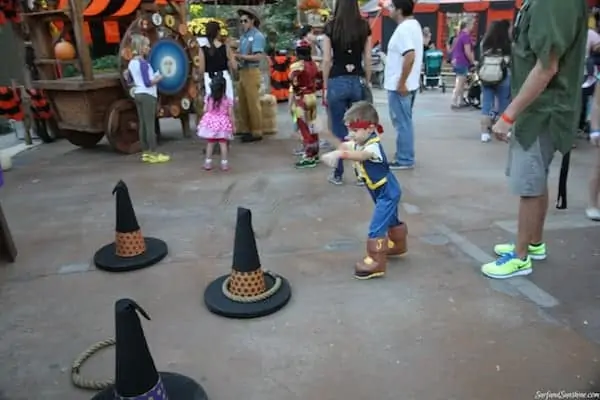 mickeys not to scary halloween party disneyland 1