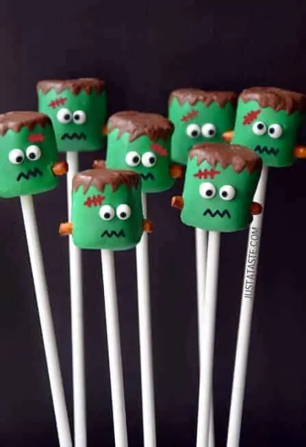 halloween treat recipe Frankenstein marshmallow pops