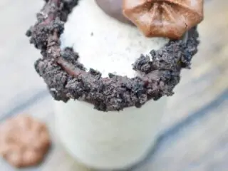 mint cookies and coffee milkshake recipe