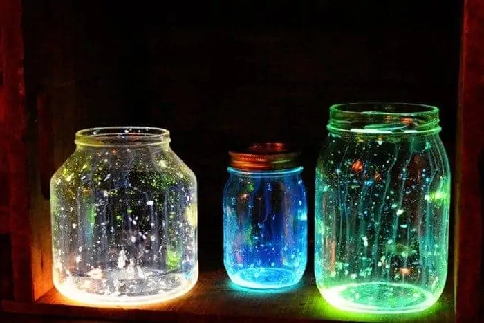 DIY Glow in the Dark Jar 03