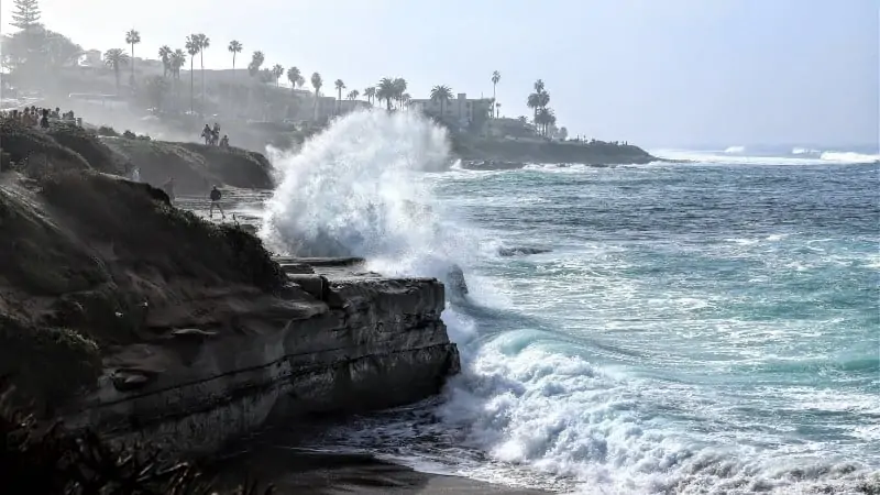 La Jolla Cove waves