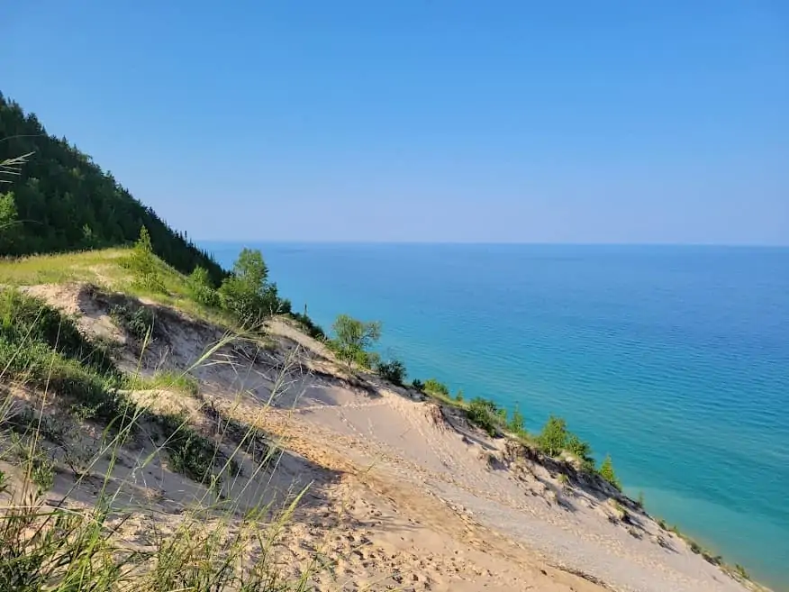 Honor Empire Bluffs Trail