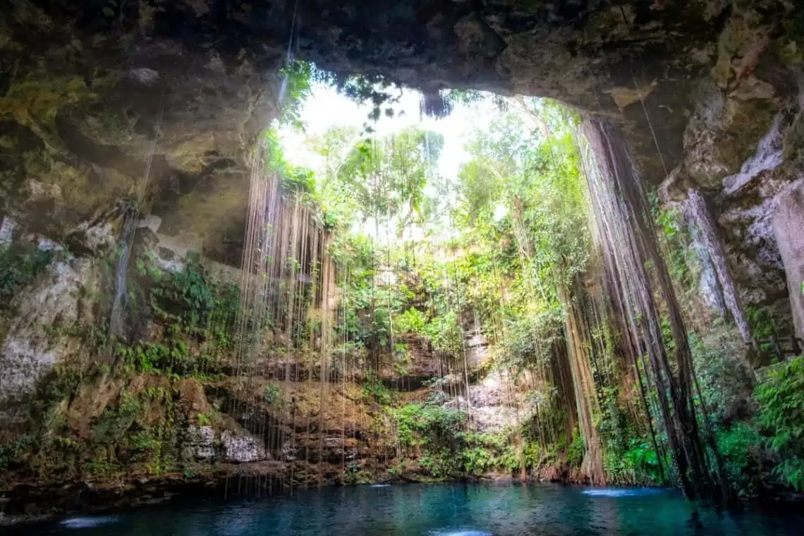 cenote Chichen Itza - cenotes in Mexico,cenotes caves mexico - Cenotes in Mexico: The Yucatan Underworld