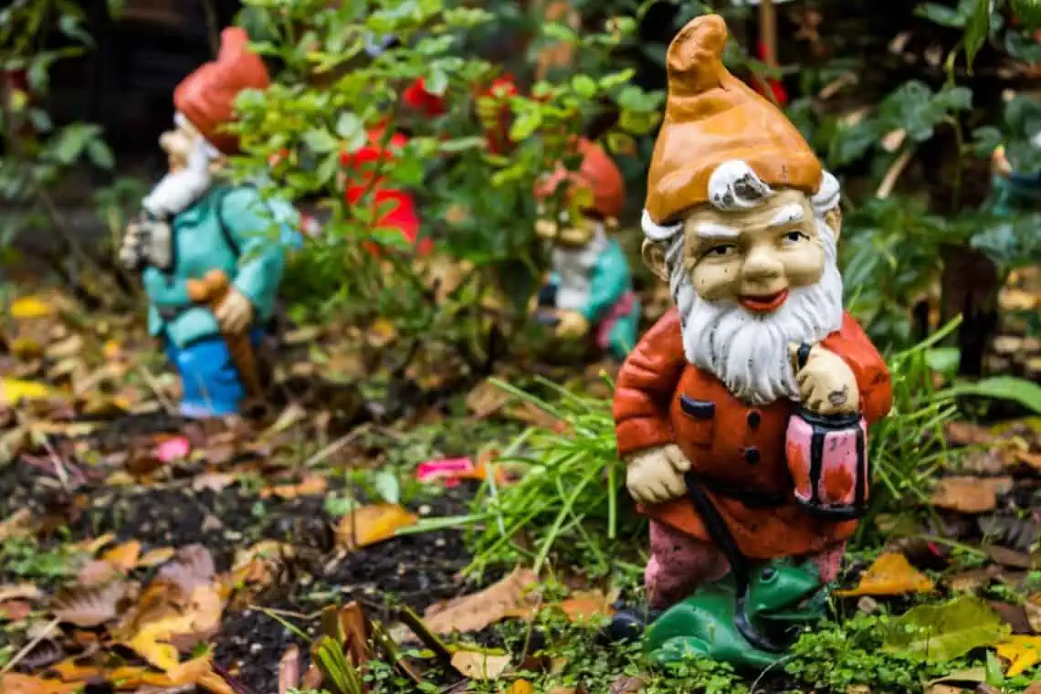 garden gnomes