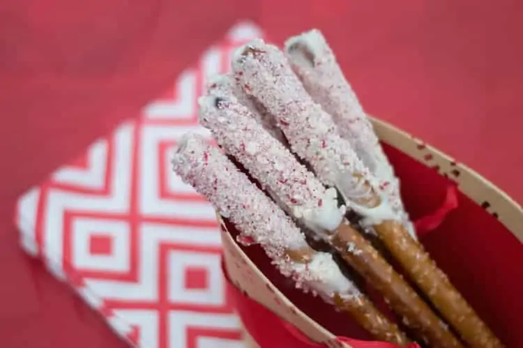 Peppermint White Chocolate Dipped Pretzels