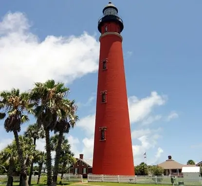 ponce-de-leon-lighthouse beautiful lighthouses in the US