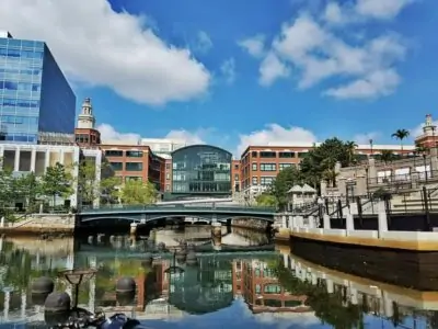 prov boat tour